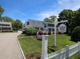 The Tern Inn Bed & Breakfast and Cottages, rental pantai di West Harwich