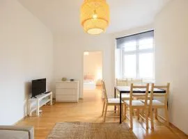 Central Living Apartment 1090 Vienna