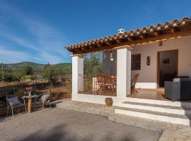 Villa Can Turrent: Sant Carles de Peralta'da bir tatil evi