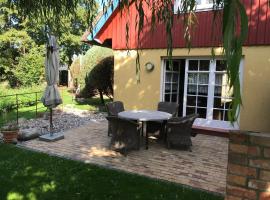 "Kapit&auml;nshaus" by Ferienhaus Strandgut: Born şehrinde bir spa k&uuml;vetli otel