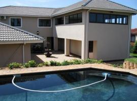 Avalon Guest House, guest house in Amanzimtoti