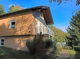 Apartment near the forest, hotel with parking in Waltershausen