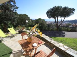 Appartement vue mer, hotel with parking in Bastia