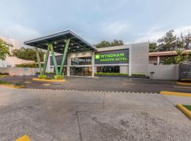 Wyndham Garden Guadalajara Expo Plaza del Sol, Hotel in Guadalajara