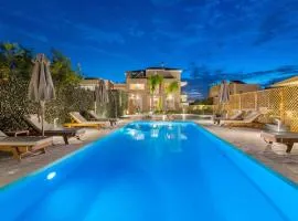 L & C Boutique Apartments