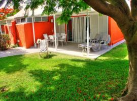 Bungalows Los Melocotones, chalet i Maspalomas