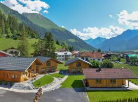 Ferienhütten Lechtal Chalets، فندق في إلبيغنالب