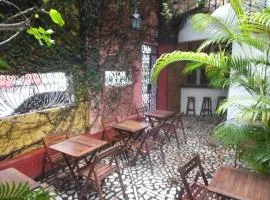 Café Hostel Kebab