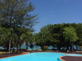 Phayam Cottage Resort, hotell i Ko Phayam