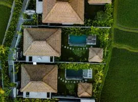 Three Gold Luxury Private Villas