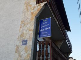Rooms & Apartments Amelee, Cama e café (B&B) em Zagreb