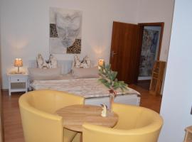 Ulrike's Pension am Kurpark, hotel rom&aacute;ntico en Bad Sooden-Allendorf