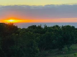 Bungalow de charme vue mer, bungalow em Beauséjour