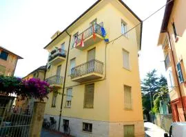 silent apartment, levanto