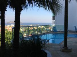 Apartamento linda vista, 200 metros da praia de camboinhas, hotelli kohteessa Niterói