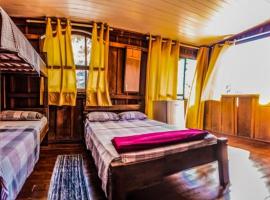 Pousada Recanto Tropical, ξενοδοχείο που δέχεται κατοικίδια σε Ilha do Mel