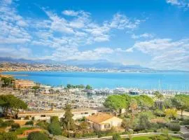 Vue Mer T2 Climatisé Marina Baie des Anges, étage 11, plages à 100 m