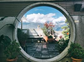 Ho Feng Private Hotel 電梯自助民宿, hôtel à Jian