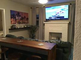 Modern 3/1 house close to Beaches and Midtown、マイアミのホテル