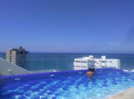Apartamento con salida al Mar, resort em Santa Marta