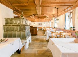Landgasthof zum Herz, hotel v destinaci Trauchgau