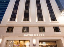 The Grand Hotel Myeongdong, hotel in Myeong-dong, Seoul