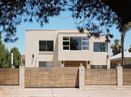 Arabella on West, holiday home in Adelaide