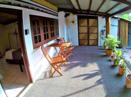 Sabandy Guesthouse, hotel in Kuah