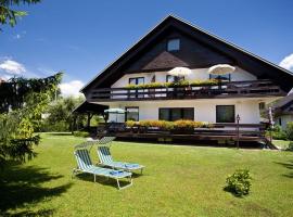 Lake Bled Apartment Marjetka, hotel sa spa centrom u Bledu