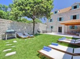 Villa Princess Captislava