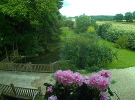 L ANCIEN MOULIN A GRAINS, bed & breakfast σε Valmont