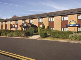 Days Inn Hotel Bradford - Leeds, hotel near Hartshead Moor Services M62, Brighouse