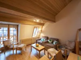 LUX privatni apartman 411 u sklopu HOTEL VUČKO JAHORINA