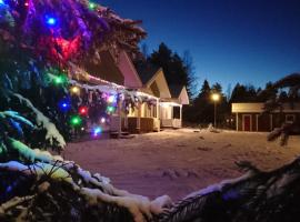 Taljatie Apartments, hotelli Rovaniemellä lähellä maamerkkiä Arctic Golf -golfpuisto