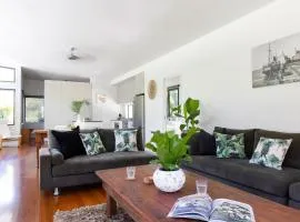 Lily Pad at Byron Bay