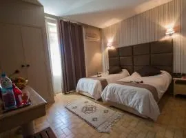 Hotel De La Paix