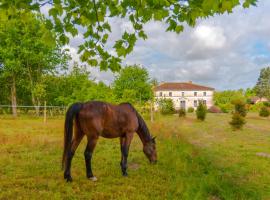 Domaine TerrOcéane บีแอนด์บีในLa-Gripperie-Saint-Symphorien