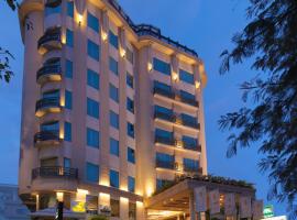 Goldfinch Hotel Bangalore, hotel v destinaci Bengalúr