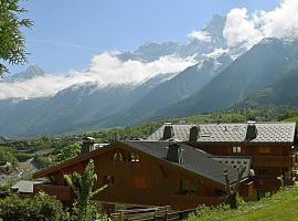 Spacious Apartment 2 Minutes from Ski Lift, Equipped for Babies, vakantiewoning aan het strand in Les Houches