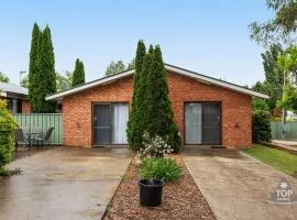 Fossicker Caravan Park