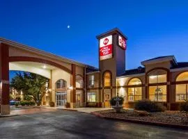 Best Western Plus Lubbock Windsor Inn