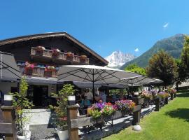 Hotel Le Castel, hotel em Chamonix-Mont-Blanc