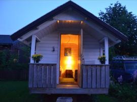 Your cabin in Trondheim, hotel with parking in Tiller