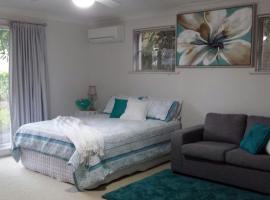 Bella Vista B @ B, hotel near Dunbogan Boatshed and Marina, North Haven