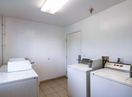 Motel 6 Monterey Park, hotel em Monterey Park