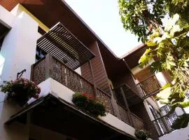 Mountain View GuesthouseChiangmai