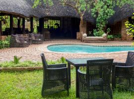 The Royal Sichango Village, hotell i Livingstone