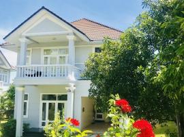 Villa Mui Ne Phan Thiet SeaView, вилла в Муйне