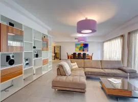 Seaview Apartment In Fort Cambridge, Sliema