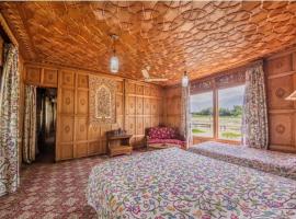 S Group Of Houseboat, hotel v destinácii Srinagar